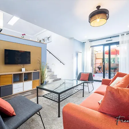 Marvel House - Disneyland 5min, Private Parking, Terrace
