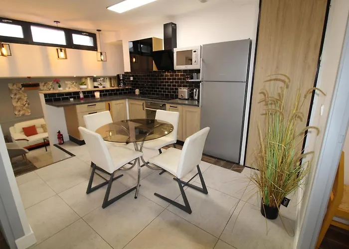 Marvel House - Disneyland 5min, Private Parking, Terrace