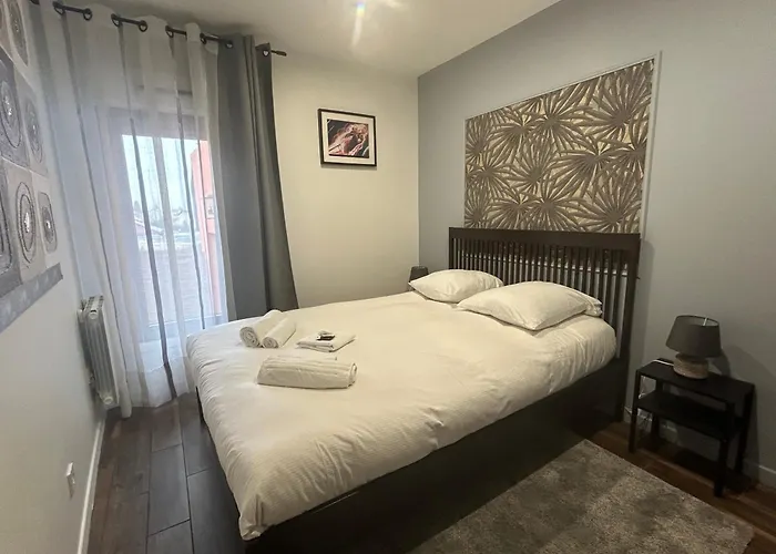 Marvel House - Disneyland 5min, Private Parking, Terrace